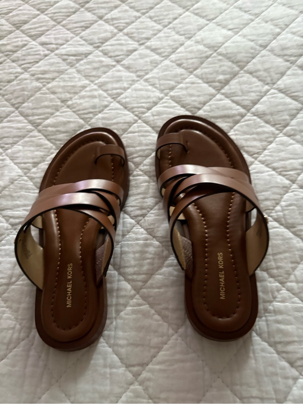 Michael Kors Brown Strappy Toe-Ring Slide Sandals - Picture 4 of 5